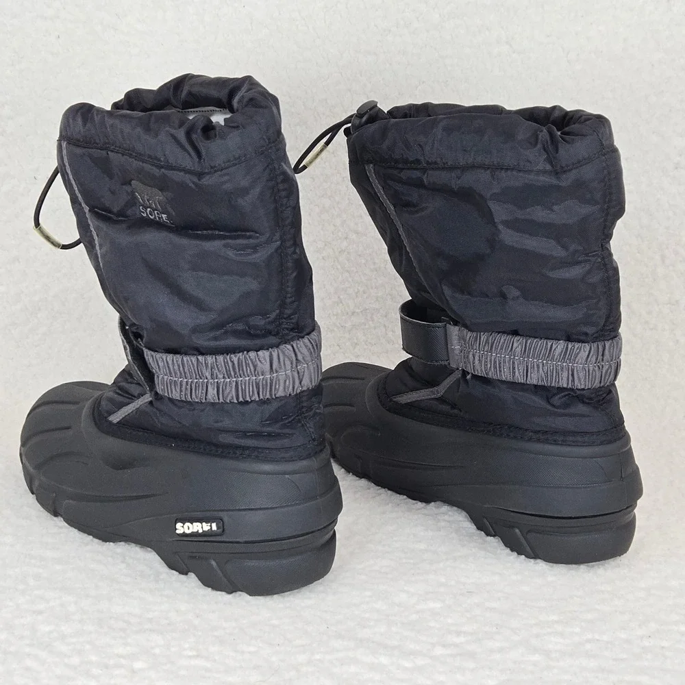 Sorel Kids Flurry Winter Snow Boots Size 6 Waterproof Insulated NY1885-016 Black